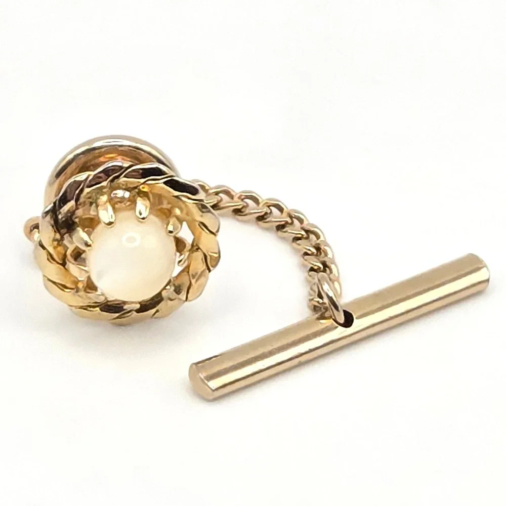 Four Piece Tie Pin Set Vintage Hickok USA Gold Tone Nautical Ship Wheel‎ Key
